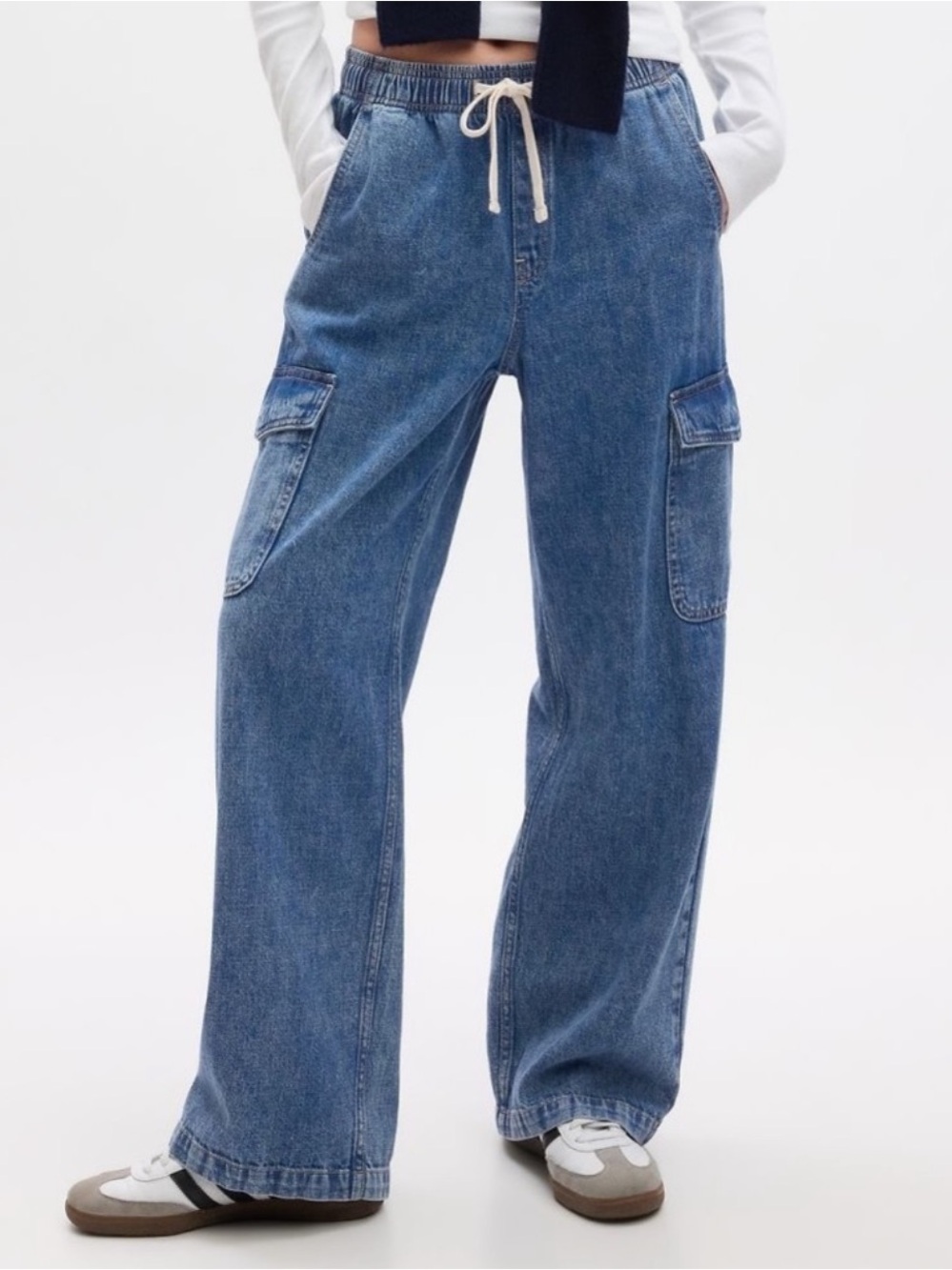 GAP High Rise Wide-Leg Cargo Pull-On Jeans